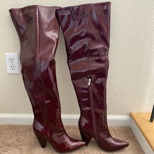 Woman’s Thigh high Boots
